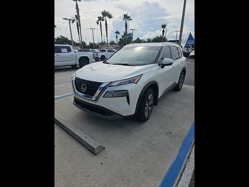 Used 2021 Nissan Rogue SV w/ Premium Package FWD image 93