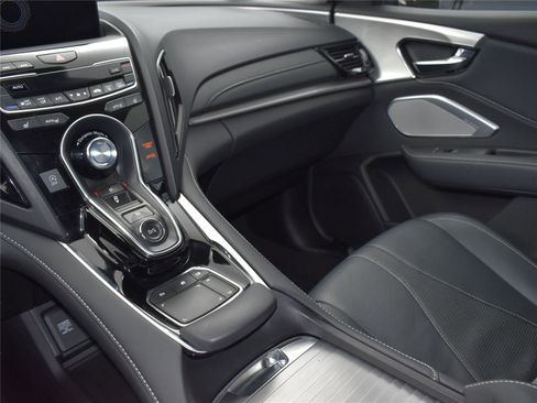 Used 2019 Acura RDX AWD w/ Technology Package image 4
