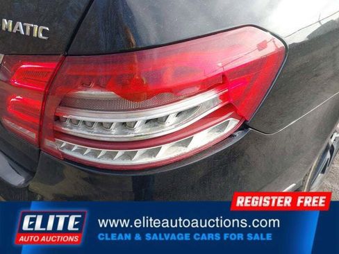 Used 2014 Mercedes-Benz E 350 4MATIC image 35