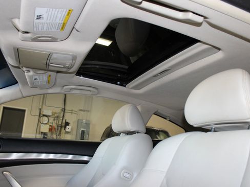 Used 2015 INFINITI Q60 Journey w/ Premium Package RWD image 22