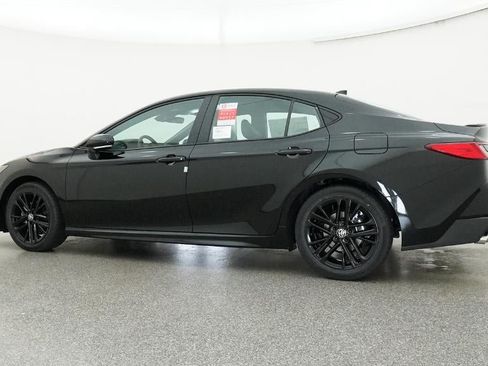 New 2026 Toyota Camry SE FWD image 20