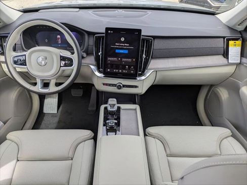 New 2026 Volvo XC90 T8 Ultra w/ Protection Package Premier image 11