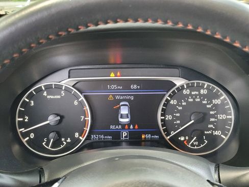 Used 2024 Nissan Altima 2.5 SR w/ SR Premium Package FWD image 22