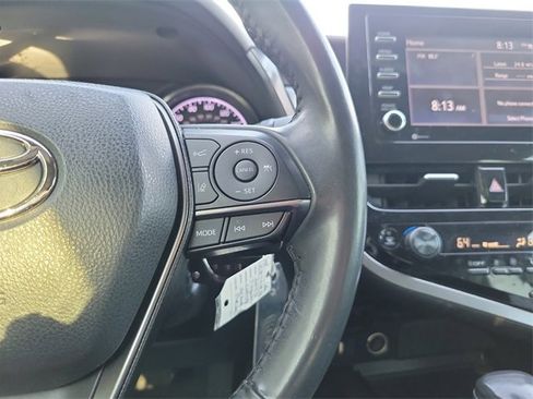 Used 2023 Toyota Camry SE image 16