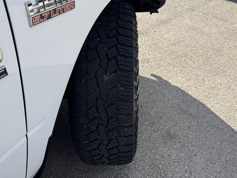 Used 2019 RAM 1500 Big Horn AWD/4WD image 12