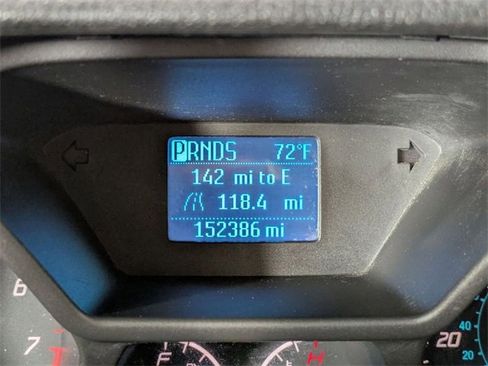 Used 2021 Ford Transit Connect XLT image 16