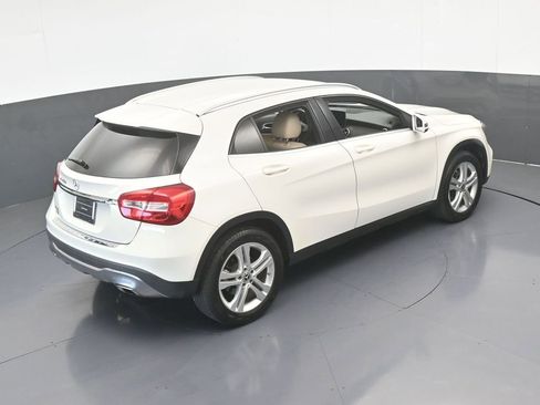 Used 2018 Mercedes-Benz GLA 250 image 53