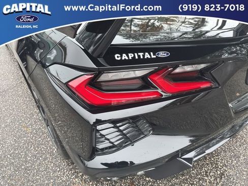 Used 2025 Chevrolet Corvette Stingray Coupe w/ 1LT image 15