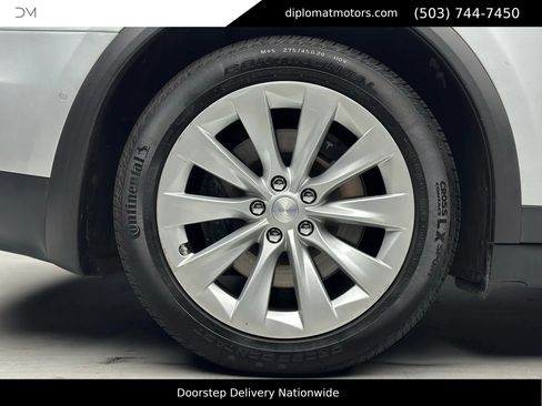 Used 2016 Tesla Model X 75D image 36