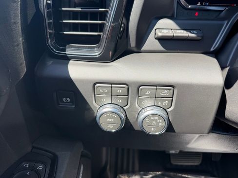 New 2026 GMC Sierra 1500 AT4 w/ AT4 Premium Package image 11