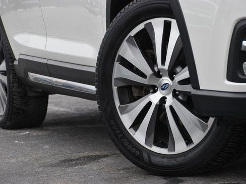 Used 2022 Subaru Ascent Limited w/ Technology Package image 5