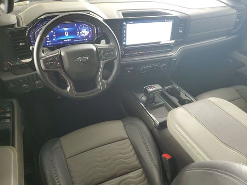 Used 2024 Chevrolet Silverado 1500 ZR2 image 16