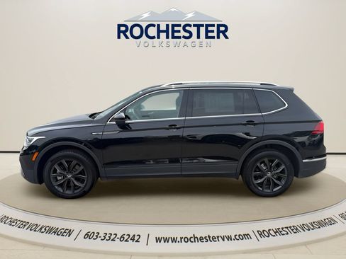 Used 2024 Volkswagen Tiguan SE AWD/4WD image 3