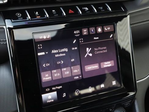 New 2025 Jeep Grand Cherokee 4WD image 25