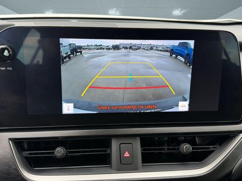 Used 2024 Lexus UX 250h F Sport FWD image 20