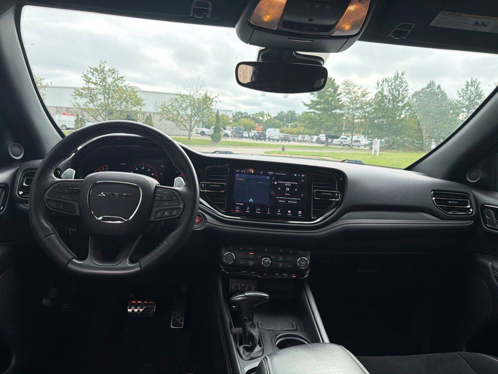 Used 2022 Dodge Durango SRT w/ Technology Group AWD/4WD image 13
