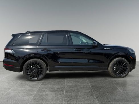 Used 2025 Lincoln Aviator Reserve w/ Jet Appearance Package AWD/4WD image 7