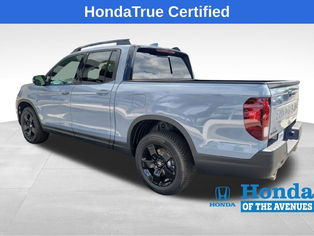 Certified 2026 Honda Ridgeline Black Edition image 4
