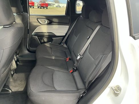 Used 2023 Jeep Compass Sport image 16