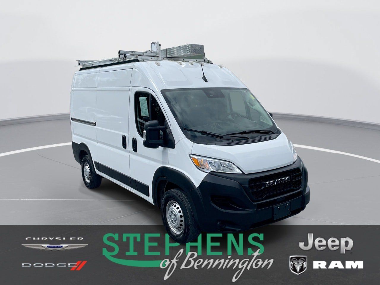 Used 2025 RAM ProMaster 2500 FWD image 1