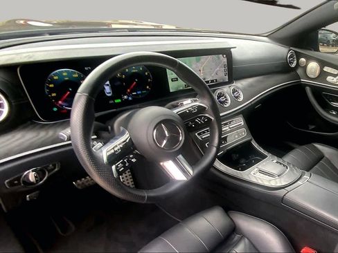 Used 2023 Mercedes-Benz E 450 Coupe image 16