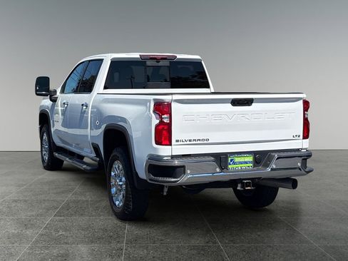 Used 2024 Chevrolet Silverado 2500 LTZ w/ LTZ Convenience Package image 5