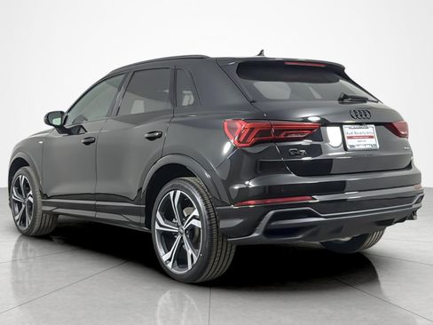 Used 2024 Audi Q3 2.0T Premium Plus AWD/4WD image 3
