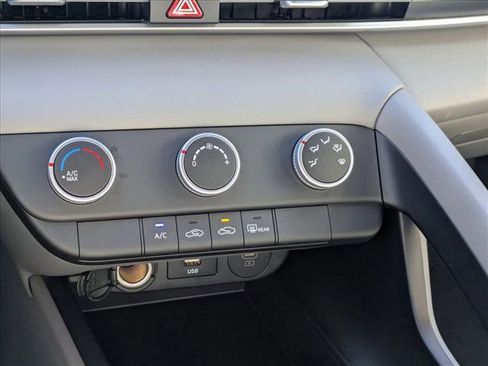 New 2026 Hyundai Elantra SE w/ Cargo Package image 15