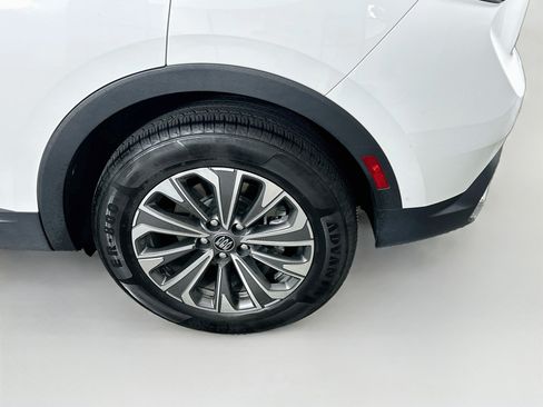 Used 2024 Buick Envision Preferred AWD/4WD image 11