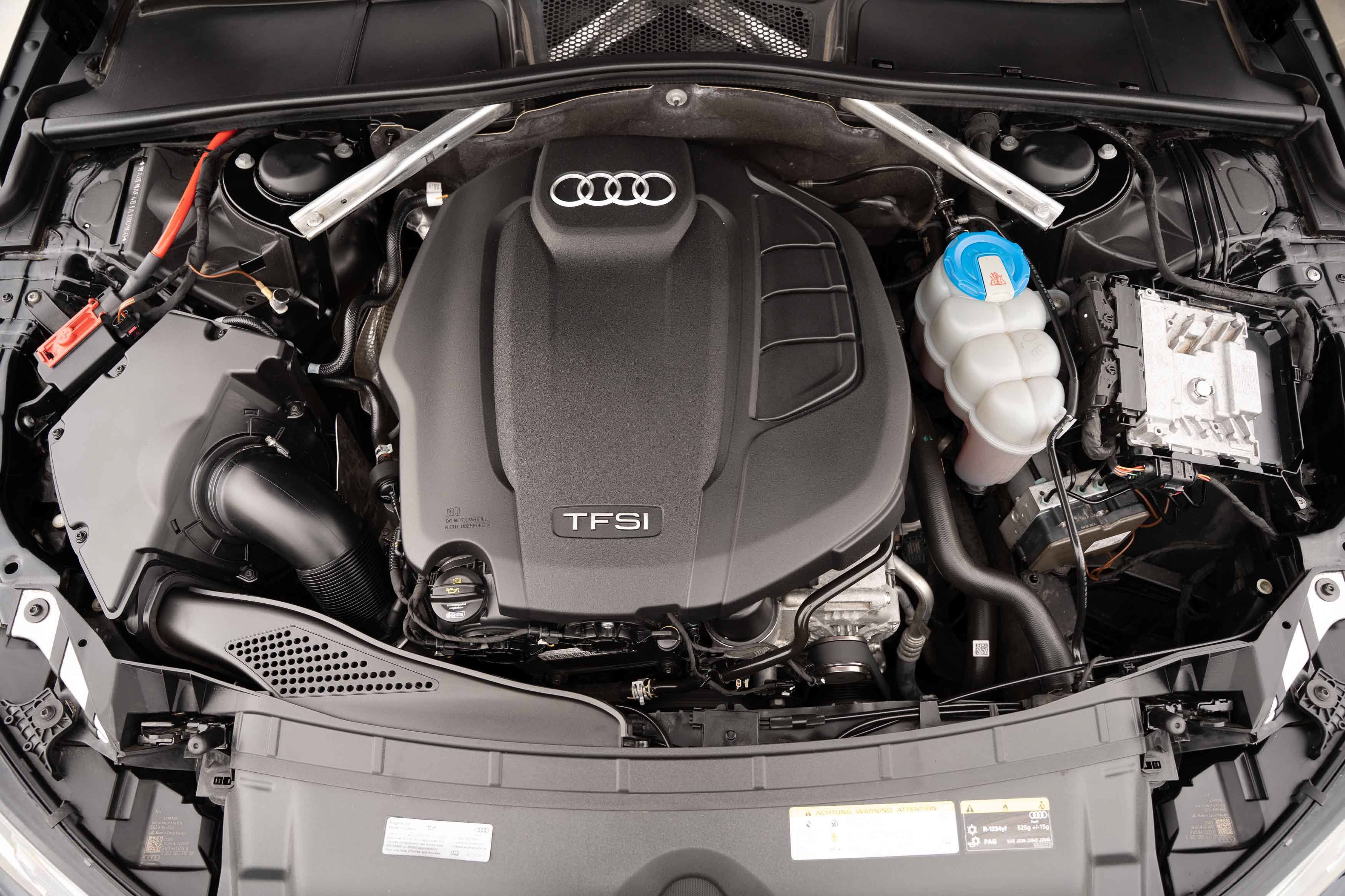 Used 2018 Audi A4 2.0T Premium Plus w/ Premium Plus Package AWD/4WD image 31