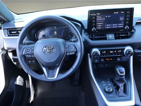 Certified 2021 Toyota RAV4 SE w/ Weather & Moonroof Package AWD/4WD image 17