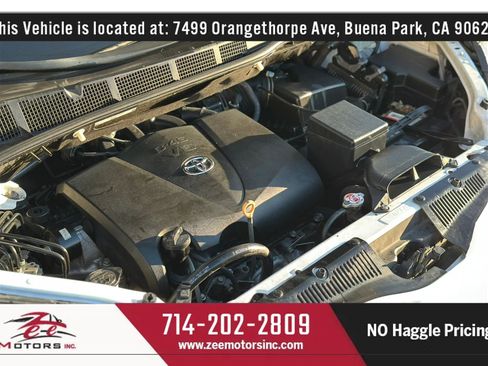 Used 2017 Toyota Sienna LE FWD image 51