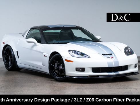 Used 2013 Chevrolet Corvette Z06 RWD image 1