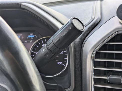 Used 2017 Ford F350 Platinum w/ Camper Package image 12