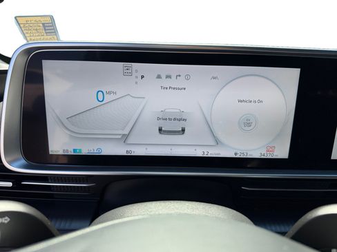 Used 2023 Hyundai Ioniq 6 Limited RWD image 11