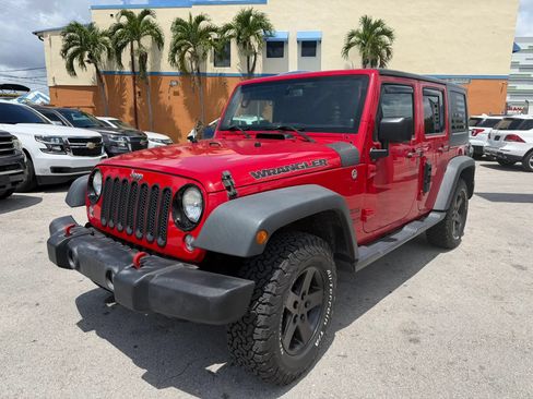 Used 2014 Jeep Wrangler Unlimited Sport w/ Quick Order Package 23S AWD/4WD image 1