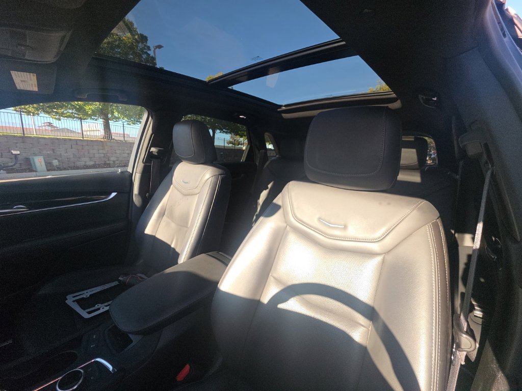 Used 2024 Cadillac XT5 Premium Luxury w/ Technology Package AWD/4WD image 21