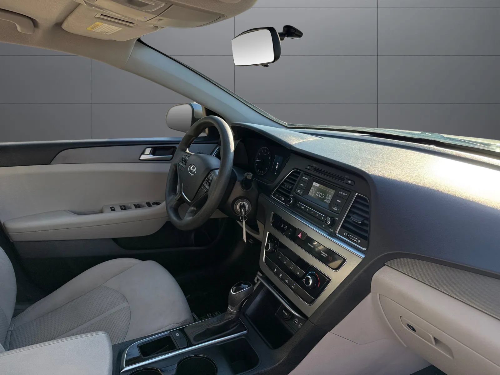 Used 2017 Hyundai Sonata SE FWD image 22