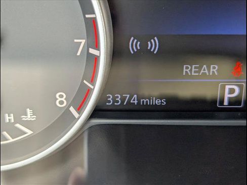 Used 2024 Nissan Murano SV w/ SV Midnight Edition Package AWD/4WD image 13