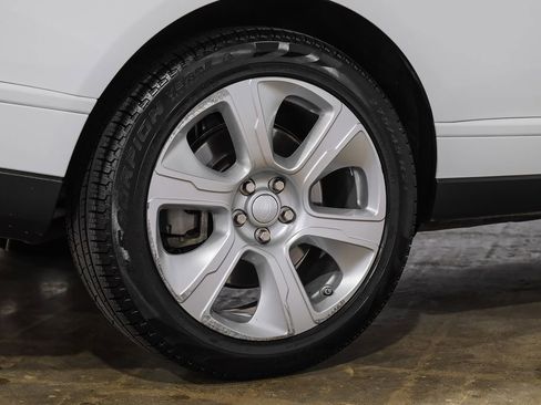 Used 2020 Land Rover Range Rover HSE image 59