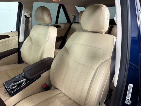 Used 2018 Mercedes-Benz GLE 350 4MATIC w/ Premium 1 Package image 12