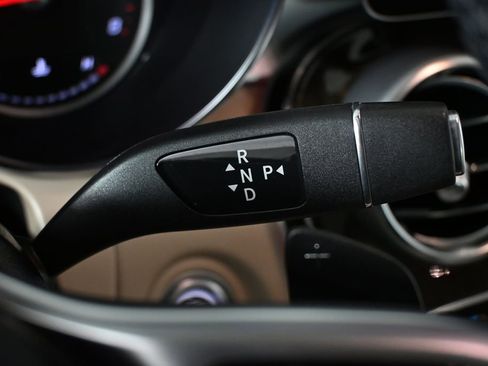 Certified 2022 Mercedes-Benz GLC 300 image 16