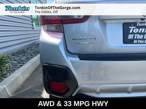 Used 2020 Subaru Crosstrek 2.0i AWD/4WD image 25