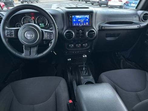 Used 2017 Jeep Wrangler Unlimited Sport w/ Quick Order Package 24S image 28