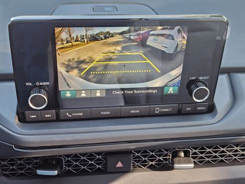 New 2025 Honda Accord SE image 15