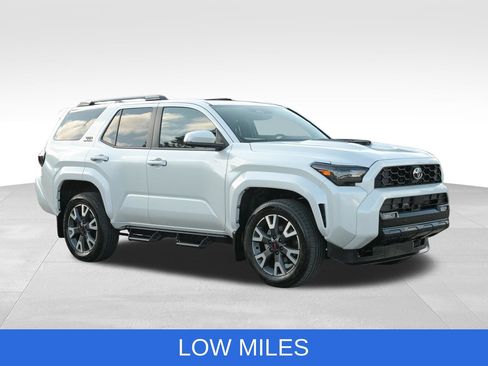 Used 2025 Toyota 4Runner TRD Sport Premium AWD/4WD image 12