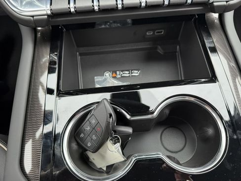 New 2026 GMC Yukon Elevation image 16