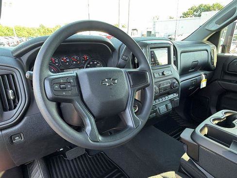 New 2026 Chevrolet Silverado 2500 Custom w/ Custom Value Package AWD/4WD image 4