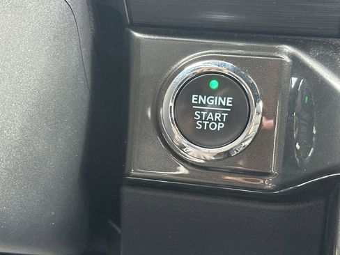 Certified 2021 Ford F150 XLT w/ Equipment Group 302A High image 26