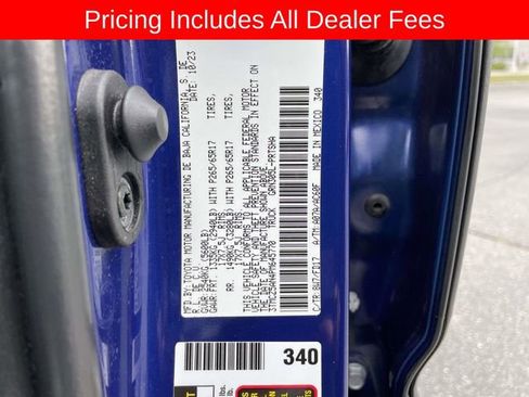 Used 2023 Toyota Tacoma TRD Sport AWD/4WD image 37